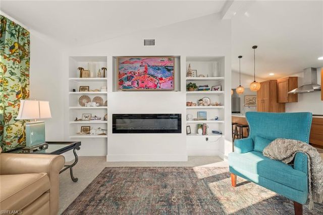 3009 Singing Wind DR, Sanibel, FL 33957