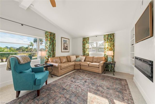 3009 Singing Wind DR, Sanibel, FL 33957