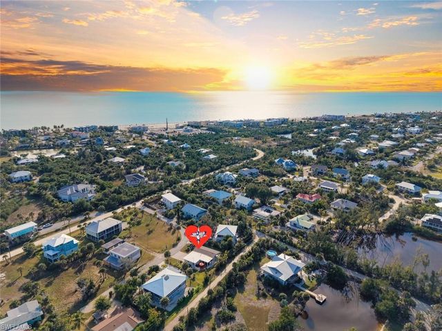 3009 Singing Wind DR, Sanibel, FL 33957