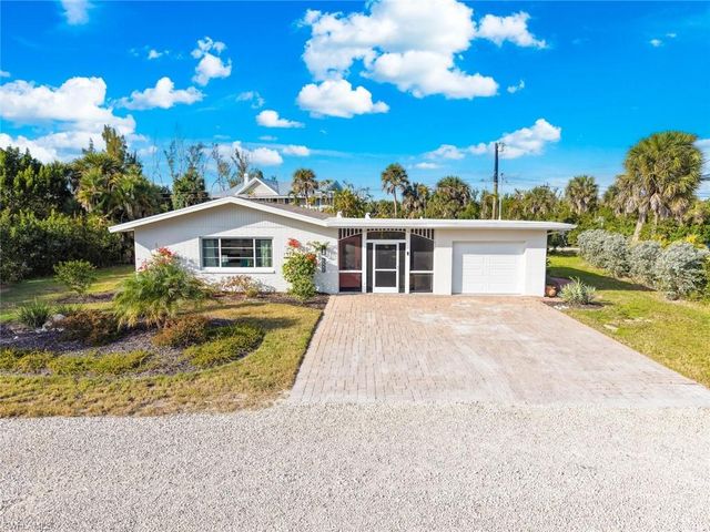 3009 Singing Wind DR, Sanibel, FL 33957