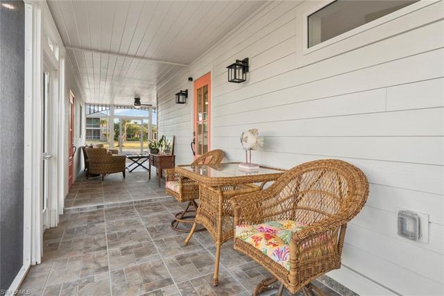 3009 Singing Wind DR, Sanibel, FL 33957