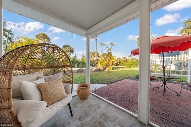 3009 Singing Wind DR, Sanibel, FL 33957