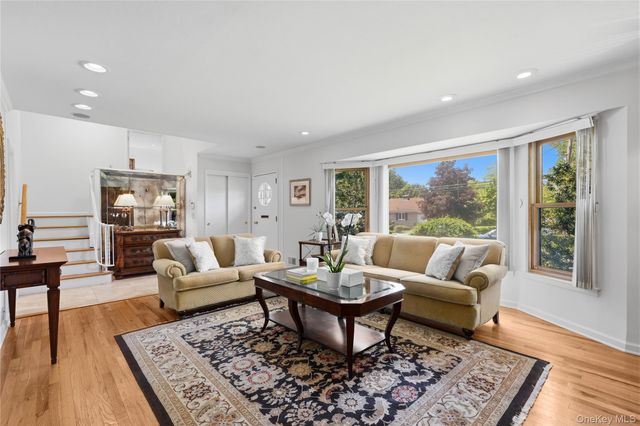 10 Belmont Street, White Plains, NY 10605