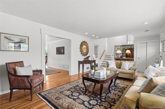 10 Belmont Street, White Plains, NY 10605