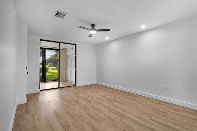5250 EUROPA Drive B, Boynton Beach, FL 33437