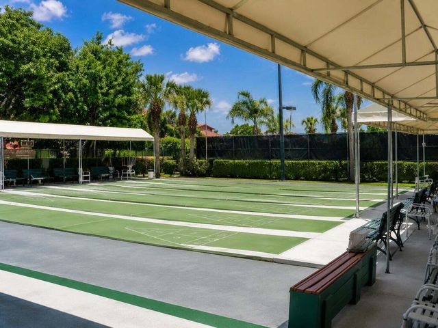 5250 EUROPA Drive B, Boynton Beach, FL 33437