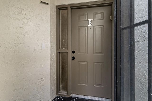 5250 EUROPA Drive B, Boynton Beach, FL 33437