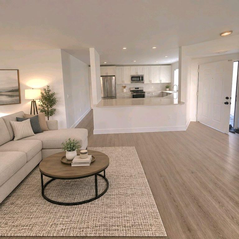 5250 EUROPA Drive B, Boynton Beach, FL 33437