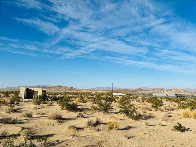 1234 Raymond, 29 Palms, CA 92277