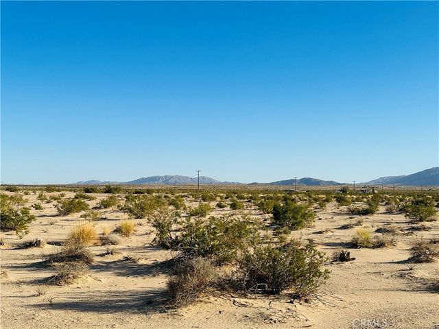1234 Raymond, 29 Palms, CA 92277
