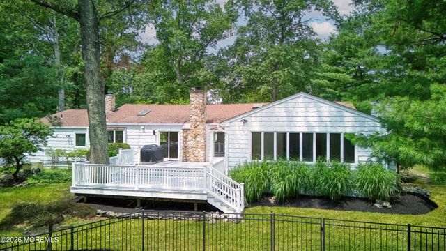 14 Copperfield Court, Eatontown, NJ 07724