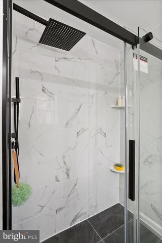 130 HIGHLAND WAY, Chester Gap, VA 22623