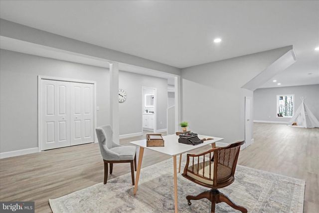 130 HIGHLAND WAY, Chester Gap, VA 22623