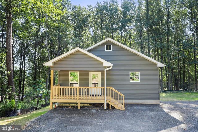 130 HIGHLAND WAY, Chester Gap, VA 22623