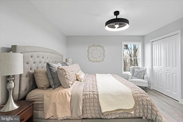 130 HIGHLAND WAY, Chester Gap, VA 22623