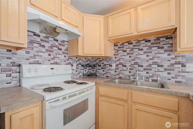 1115 W 33rd Way, Vancouver, WA 98660