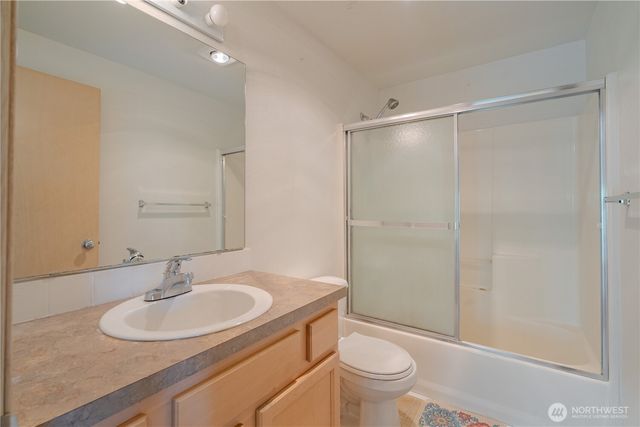 1115 W 33rd Way, Vancouver, WA 98660