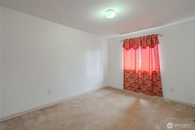 1115 W 33rd Way, Vancouver, WA 98660