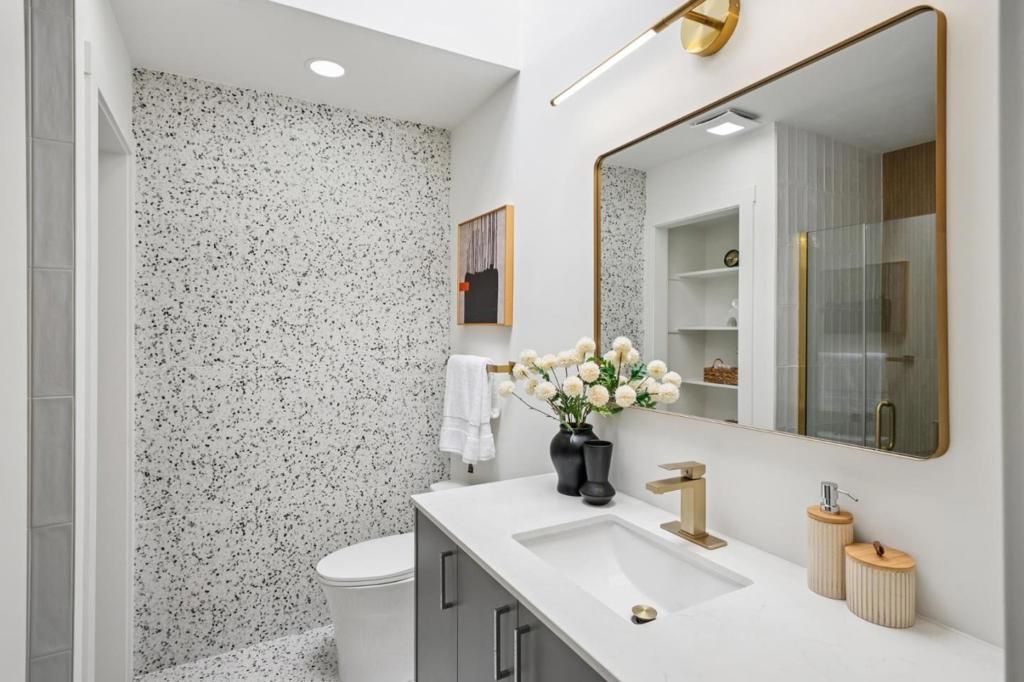 Image 17 of property listing at 519 Orizaba Avenue, San Francisco, CA 94132