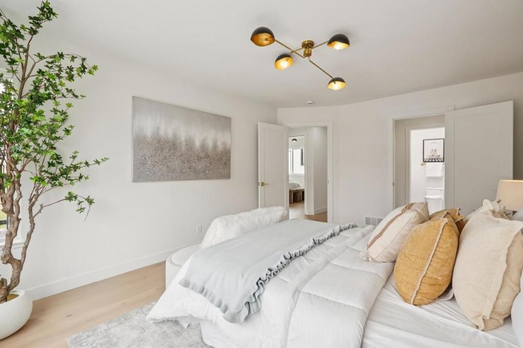 Image 19 of property listing at 519 Orizaba Avenue, San Francisco, CA 94132