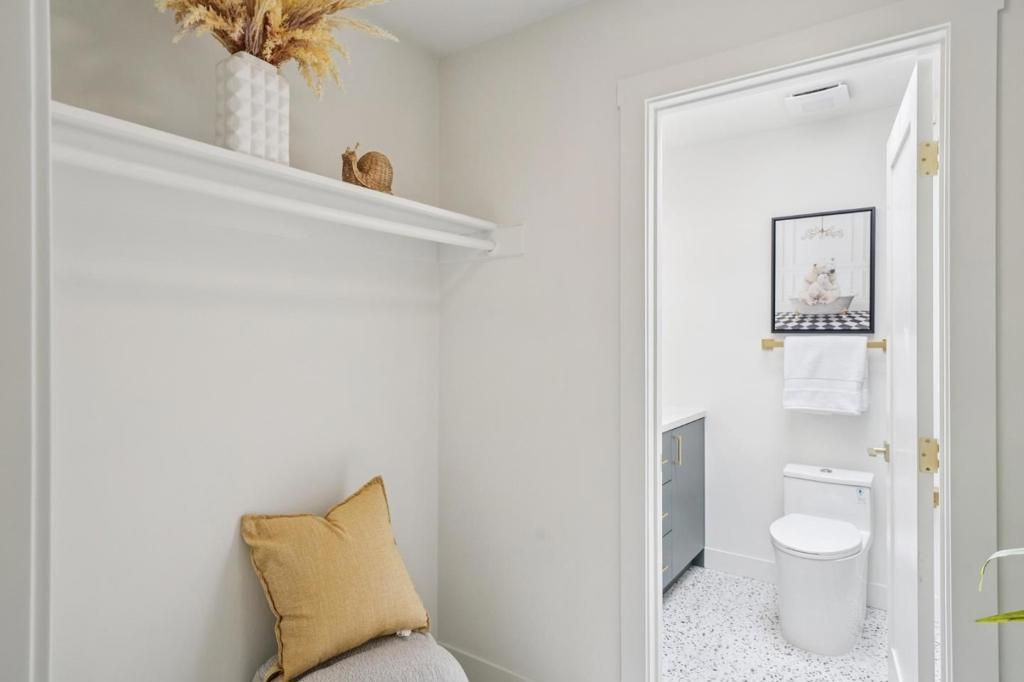 Image 24 of property listing at 519 Orizaba Avenue, San Francisco, CA 94132