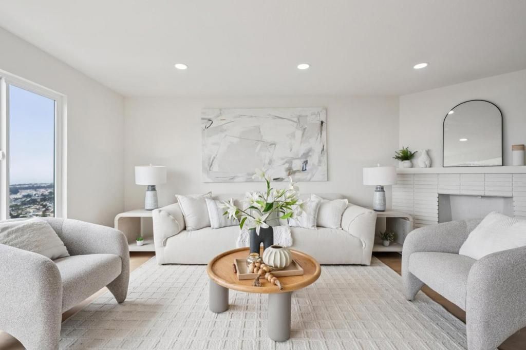 Image 9 of property listing at 519 Orizaba Avenue, San Francisco, CA 94132