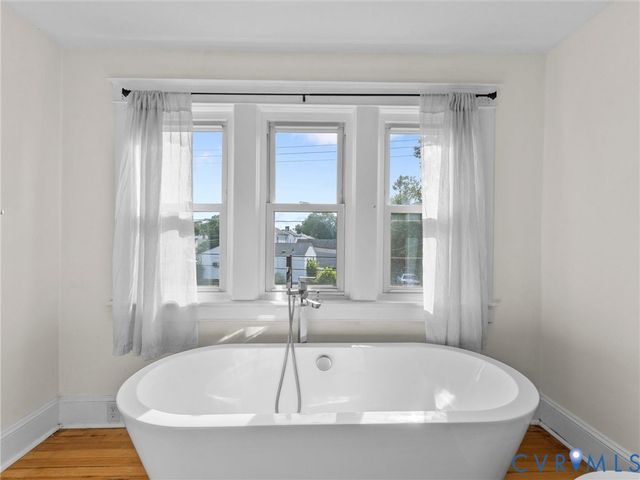 1310 Baylors Ln, Petersburg, VA 23803