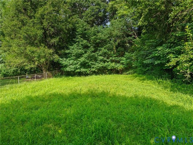 1310 Baylors Ln, Petersburg, VA 23803