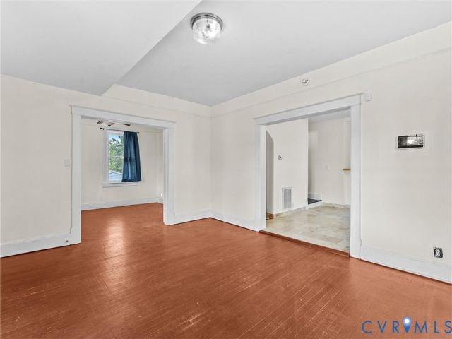 1310 Baylors Ln, Petersburg, VA 23803