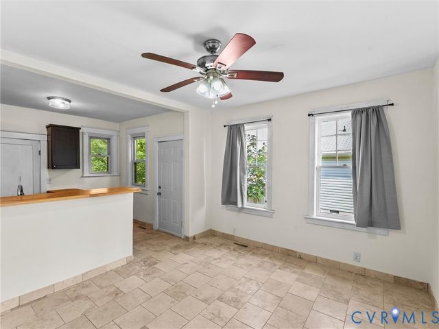 1310 Baylors Ln, Petersburg, VA 23803