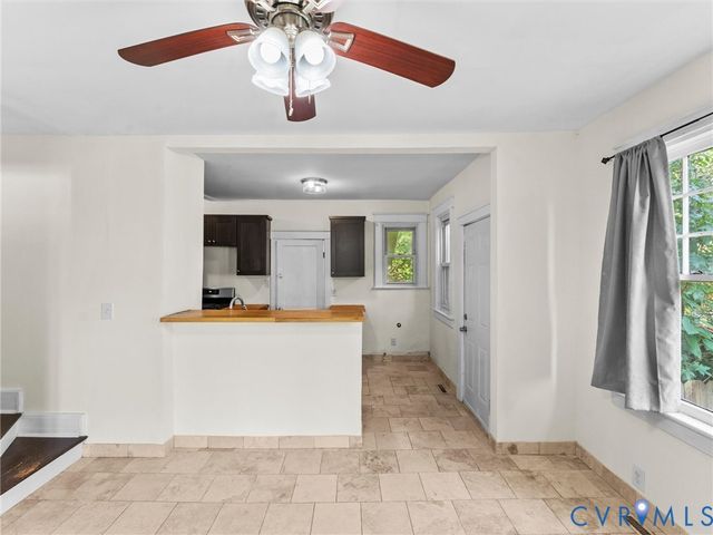 1310 Baylors Ln, Petersburg, VA 23803