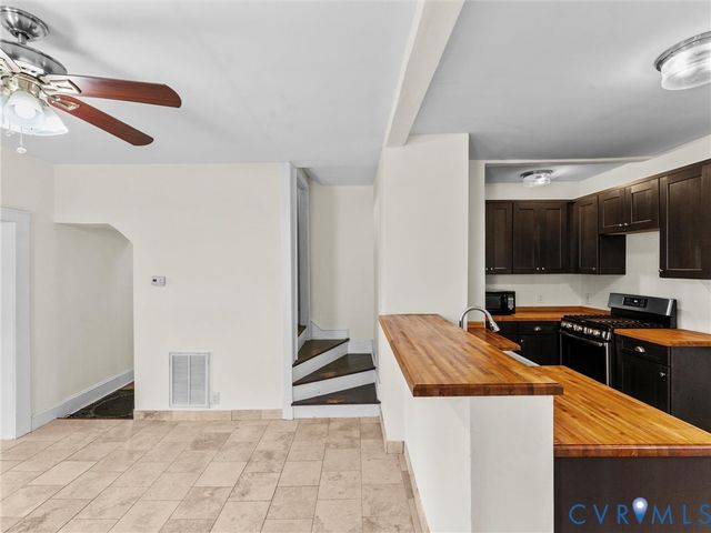 1310 Baylors Ln, Petersburg, VA 23803