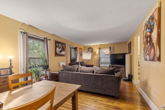 7 Kane St, Boston, MA 02125