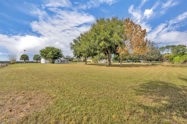 37510 LEGGETT LANE, Lady Lake, FL 32159