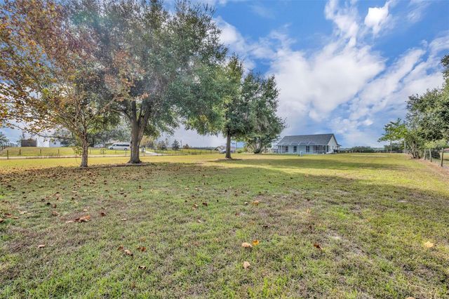 37510 LEGGETT LANE, Lady Lake, FL 32159