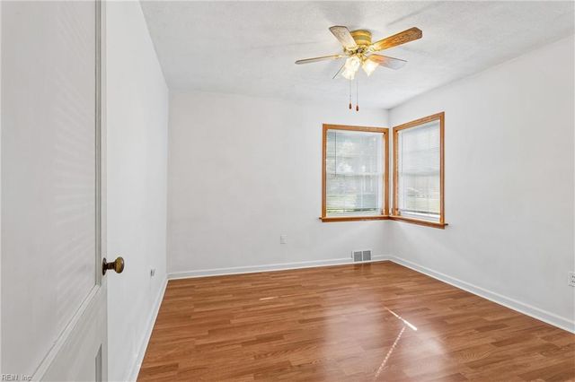 224 Cypress RD, Portsmouth, VA 23701