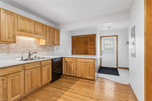 224 Cypress RD, Portsmouth, VA 23701