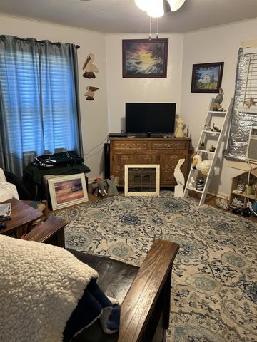 3525 Avenue Q, Galveston, TX 77550