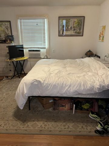 3525 Avenue Q, Galveston, TX 77550