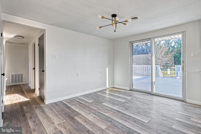 946 CHURCH RD, York, PA 17404