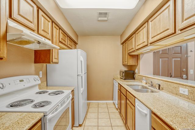 4111 Medical Dr Apt B103, San Antonio, TX 78229