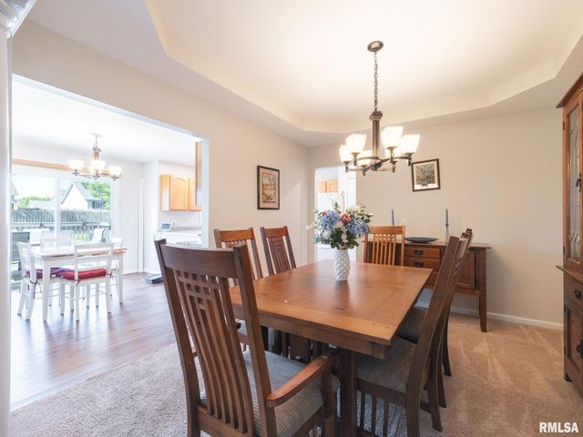 1913 ENGLISH OAK, Washington, IL 61571