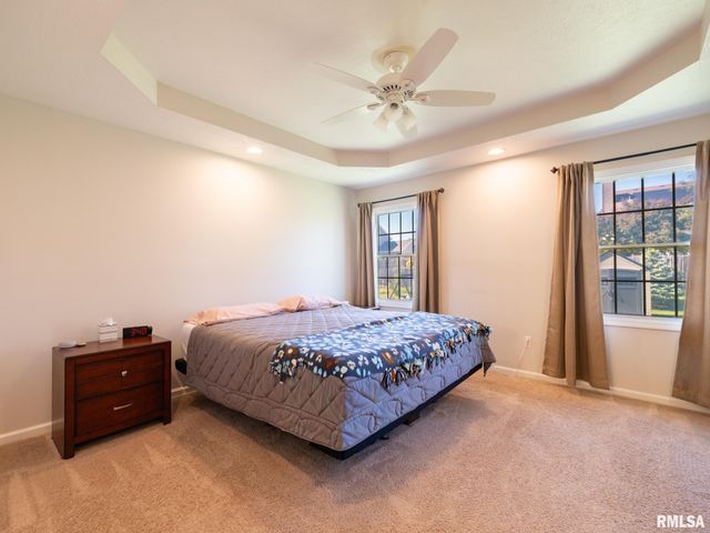 1913 ENGLISH OAK, Washington, IL 61571