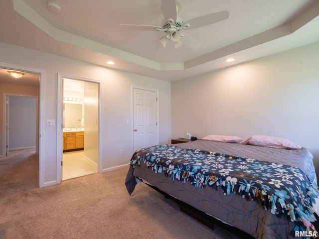 1913 ENGLISH OAK, Washington, IL 61571