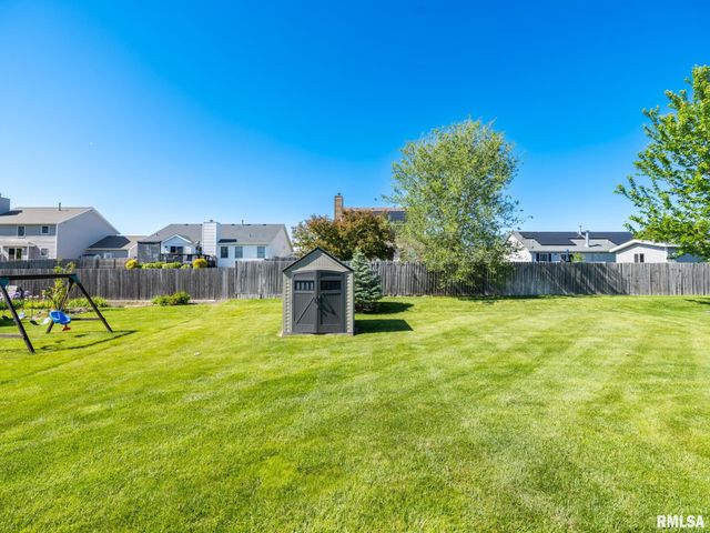 1913 ENGLISH OAK, Washington, IL 61571