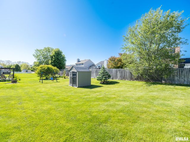 1913 ENGLISH OAK, Washington, IL 61571