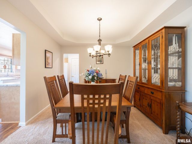 1913 ENGLISH OAK, Washington, IL 61571