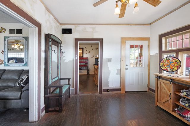 1001 E Hubbard Street, Mineral Wells, TX 76067