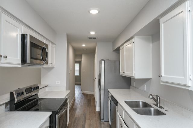 2501 Windy Pine Lane, Arlington, TX 76015