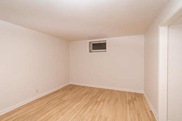 1740 Onacrest Curve, Maplewood, MN 55117